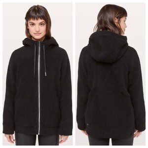Lululemon So Sherpa Hooded Jacket (never worn)